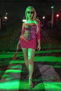JENNY LOPEZ trans Varese