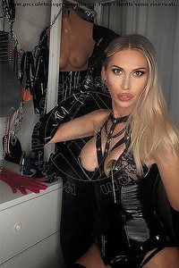 DEA AMANDA mistress trans Milano