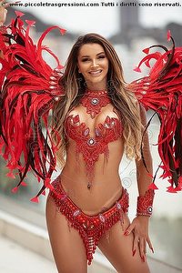 VALENTTINA MONSTER DICK MILANO<br><span class=