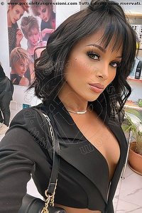 RAFAELA BASTOS trans escort Rimini