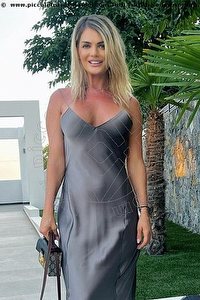 ADELEINNE escort Macerata