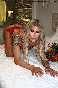  ROBERTA BOMBA SEXY trans Prato