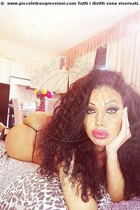  ISABELLA DUMOND trans Reggio Emilia