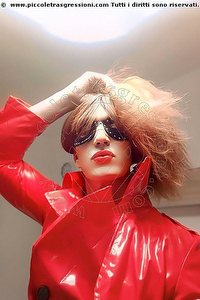  CHANEL SEXY trav Genova