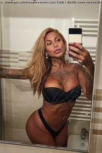 trans alessandra toledo pornostar bologna foto 1