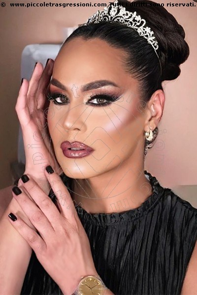 Foto di trans Rabeche Rayalla Pornostar