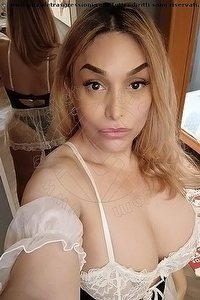 trans simona kiss genova foto 1
