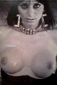  PADRONA VALENTINA SARAIBA mistress trans Avellino