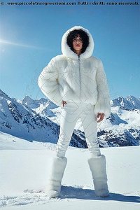  SAMANTHA DUMONT trav escort Rimini