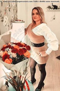  ALESSIA BIONDA escort Bologna