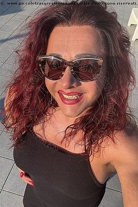  CARLA ATTRICE ITALIANA trans Napoli