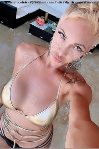  DEBORAH MYERS trans escort Macerata