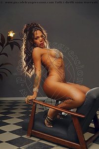  MELANI VILHENA trans Parma