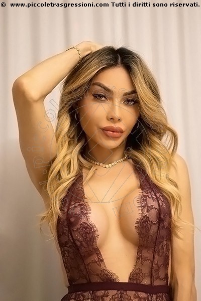 Foto di trans Chrystal Medeiros Pornostar