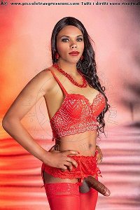  NAOMI FIRE trans escort Isernia