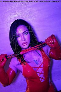  PADRONA SAKURA ASIATICA mistress trans Napoli