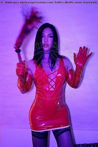 mistress trans padrona sakura asiatica genova foto 3