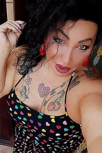  SARA trans escort Caserta