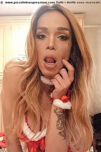 trans priscilla pornostar chiavari foto 1