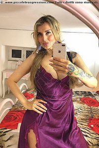 SARAH HERRERA VERONA 3240865491