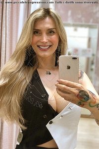 trans sarah herrera padova foto 1