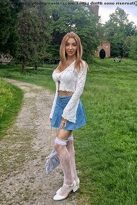  LORENA SKINNY trans escort Firenze