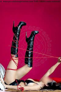  LADY LAURA QUEEN mistress Salerno