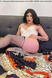  ELISA trav escort Milano