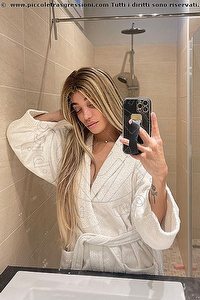  SOFIA RABELLO trans Milano