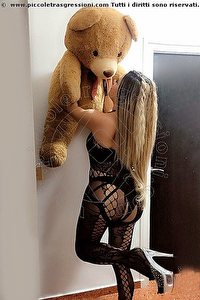  MARTINA SENZA LIMITI trav escort Palermo