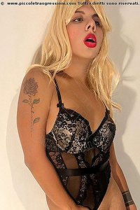  CRISS SISSYBOY trav escort Milano