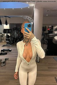  ATHÊNA trans escort Milano