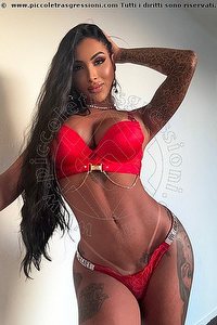 trans aline andrade bologna foto 1