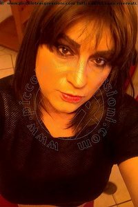  EMBER trav escort Avellino