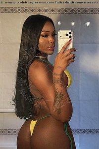  JULIANA BRASILIANA trans Pisa