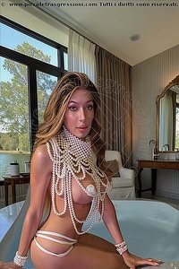  CAROLINA SOARES PORNOSTAR trans Treviso