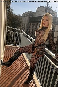  VALENTINA VASCONCELOS trans escort Siena