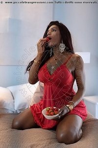  EVA BLACK trans escort Arezzo