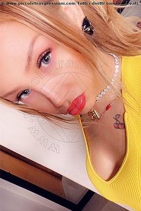 REBECCA ISABELL MILANO 3758115434