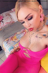  REBECCA ISABELL trans Milano