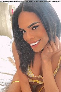  VITORIA EVANS trans Milano