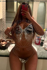 EVELYN DOMENICANA trans escort Cuneo