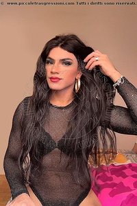  ESHILEY trav escort Roma
