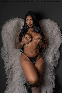  BIA VALENTIM escort Palermo