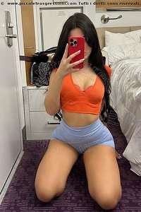  KIRA escort Macerata